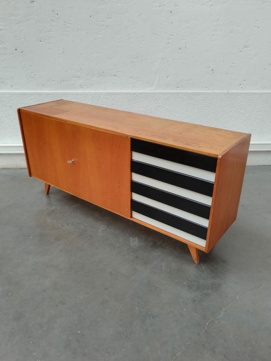 Enfilade de Jiri Jiroutek 1960