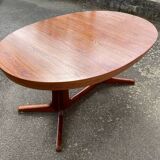 Baumann table for 10 guests