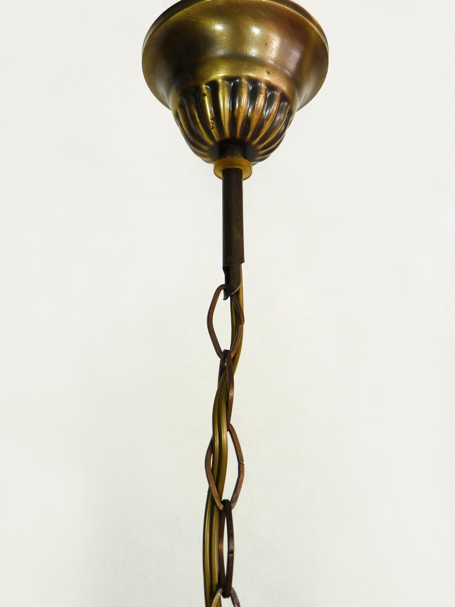 Suspension chandelier, oriental blue glass lantern and brass structure. Year 70-80