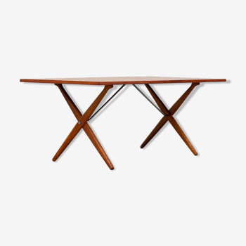 Dining table AT-303 Designed by Hans Wegner in 1955 Andreas Tuck