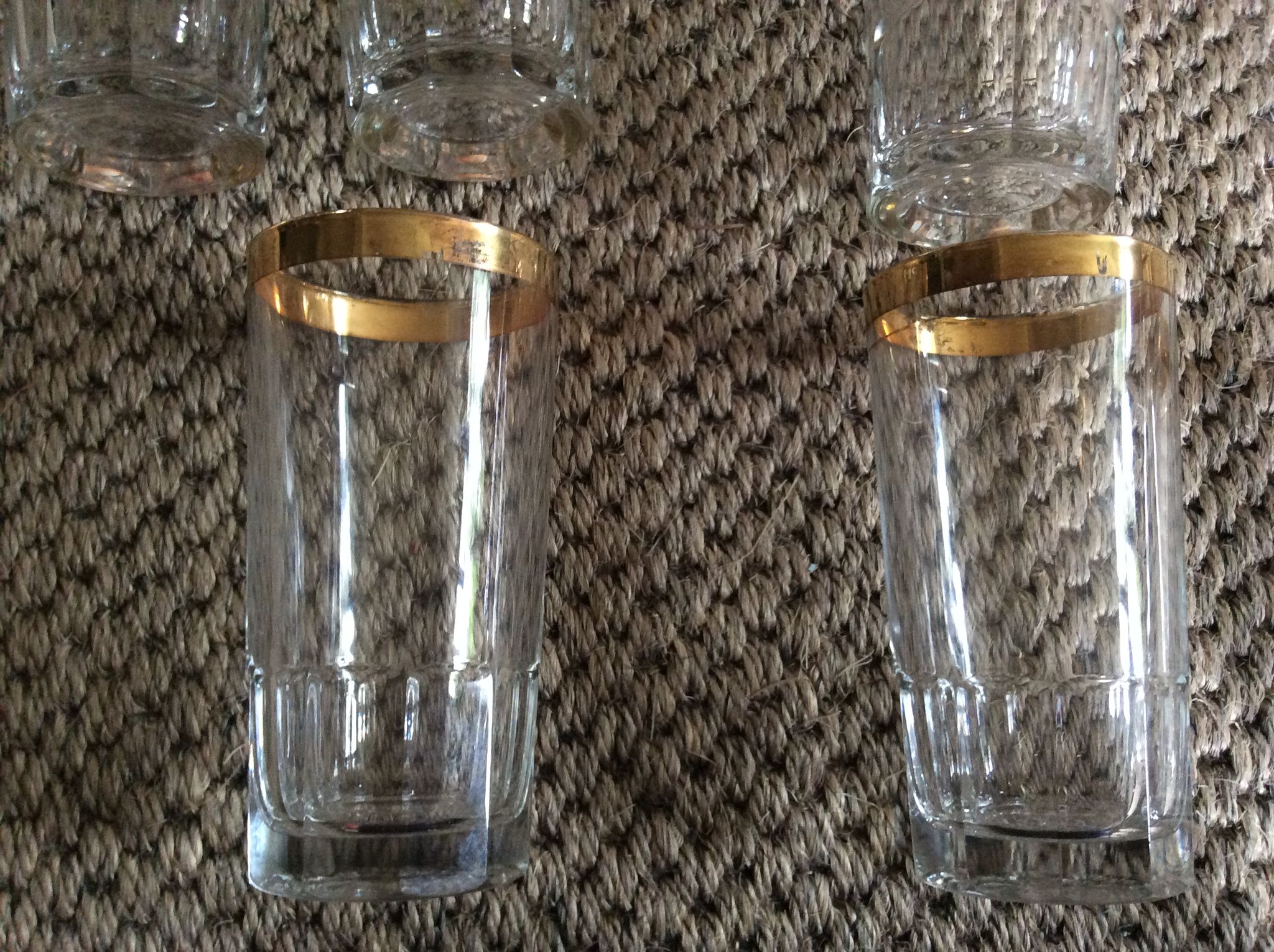 Series of 6 vintage glasses