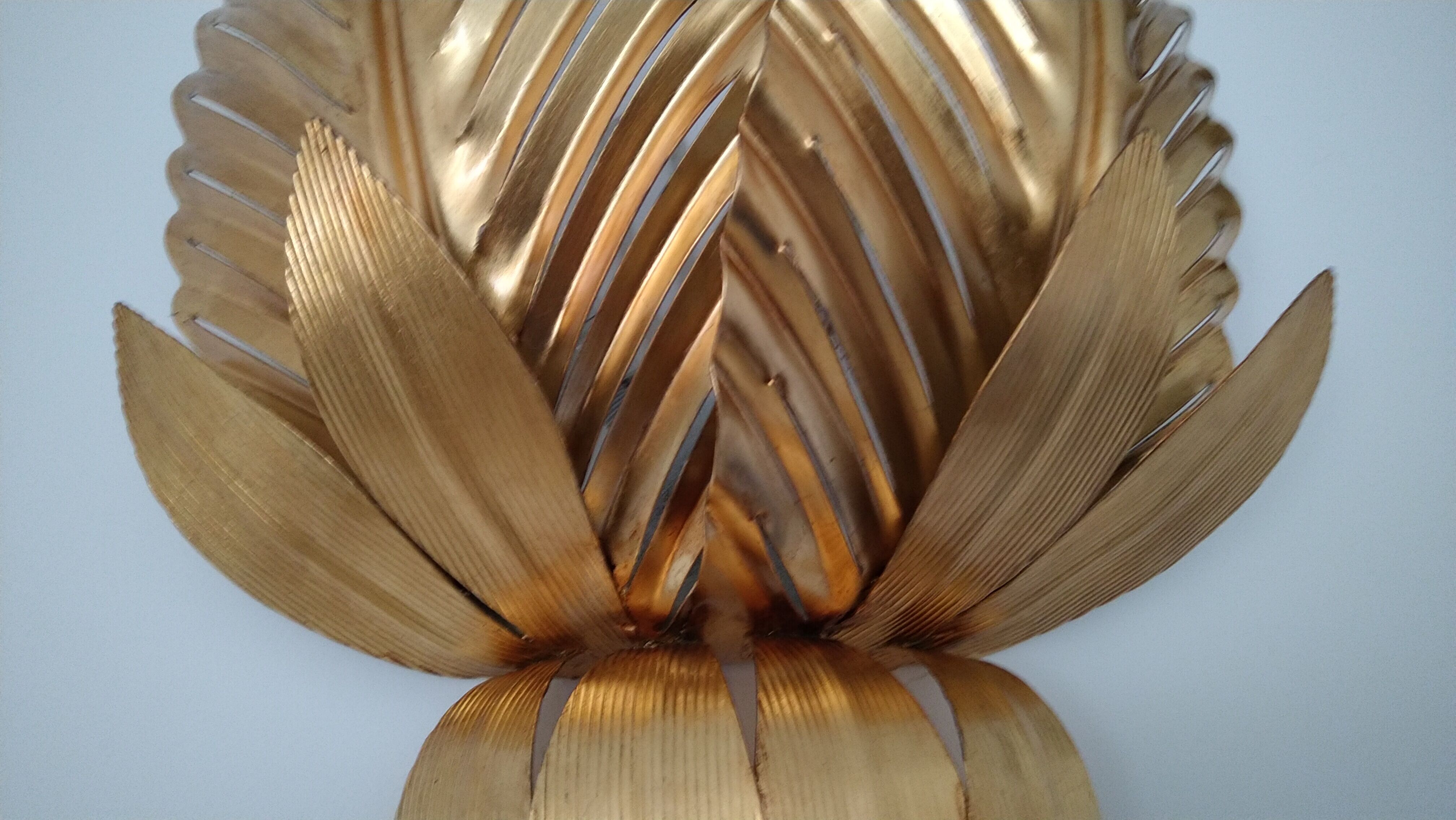 Palm leaves sconce