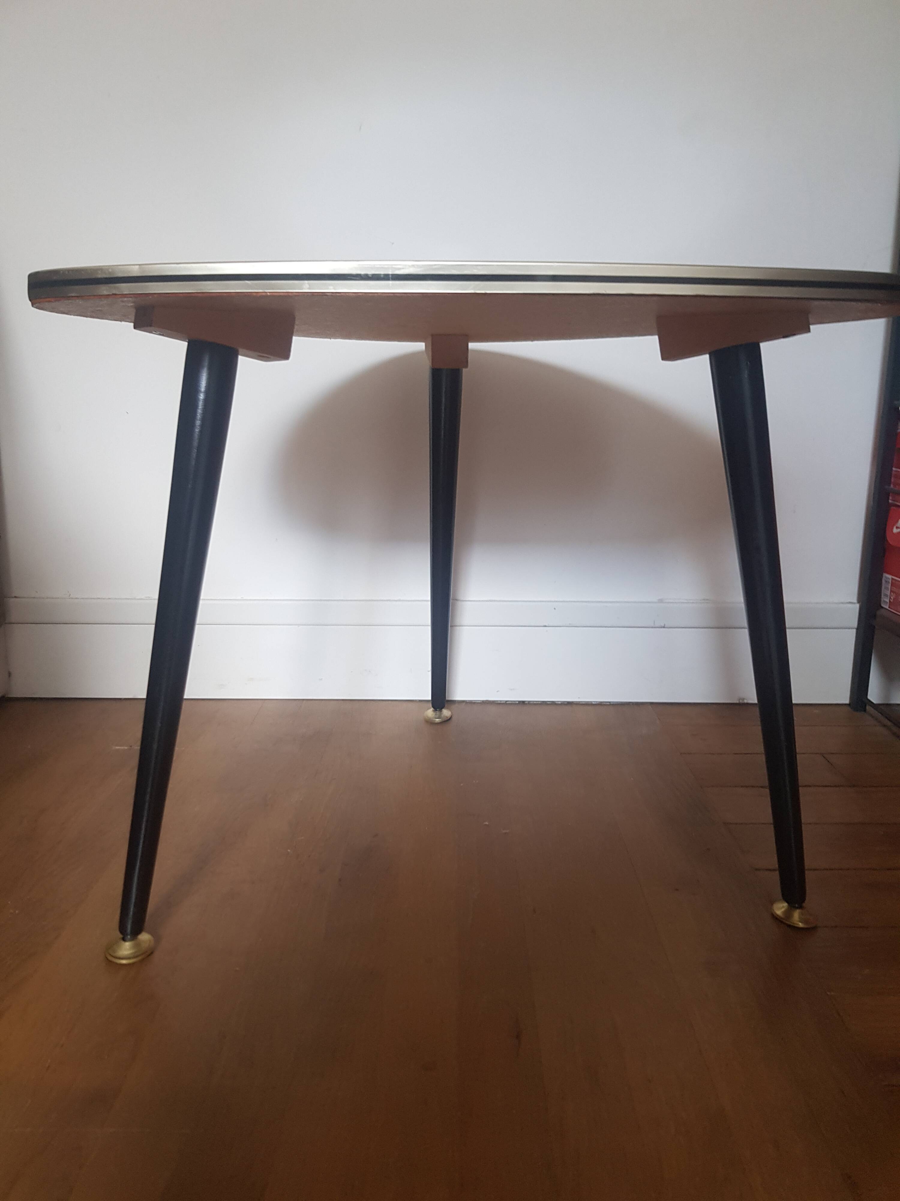 Table basse tripode Art Déco