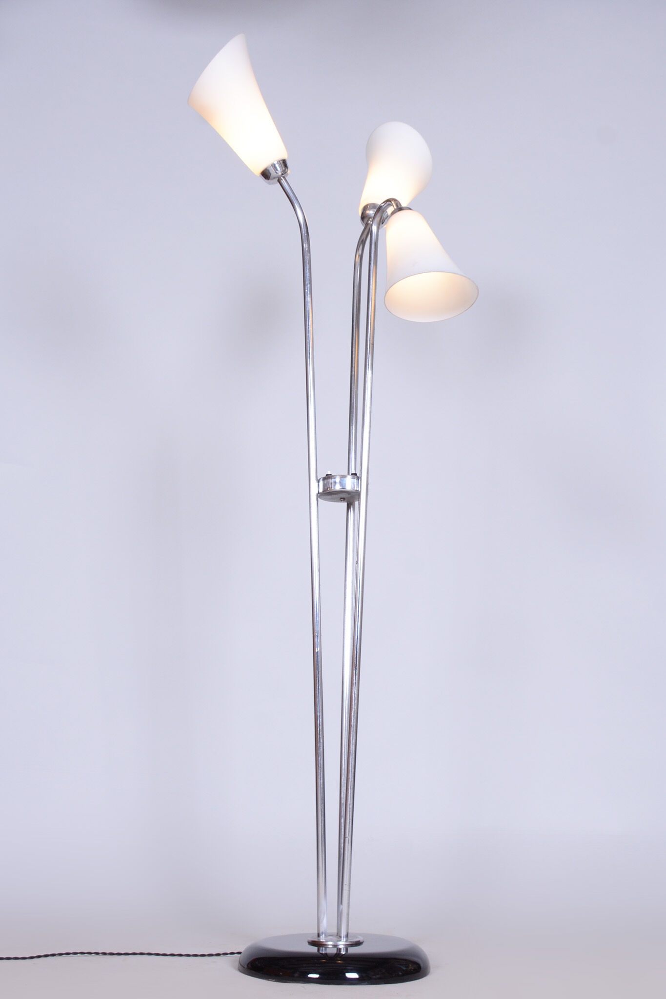 Restored ArtDeco Floor Lamp, Chrome-plated Steel, Czechia, 1930s