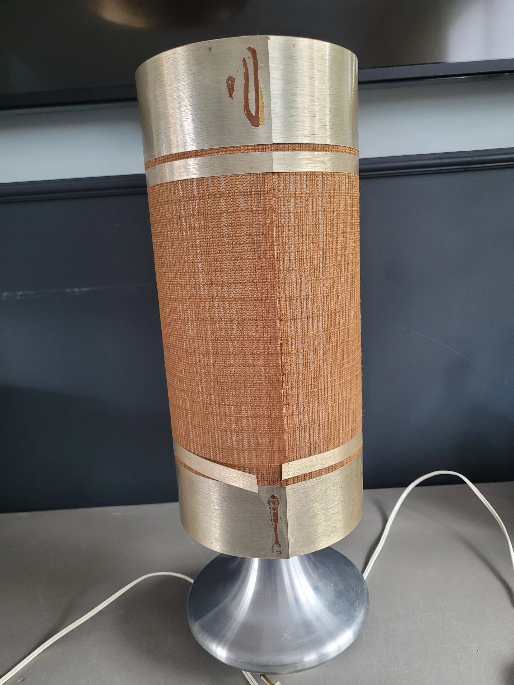 Vintage table lamp with brushed aluminium base - cylinder shade
