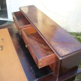 Small stepped nureau