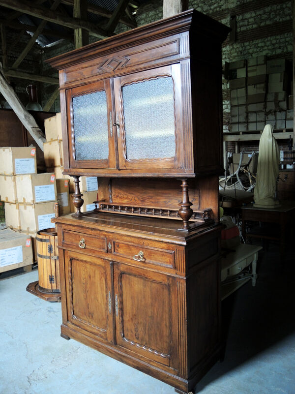Ancien buffet 3-corps en bois massif