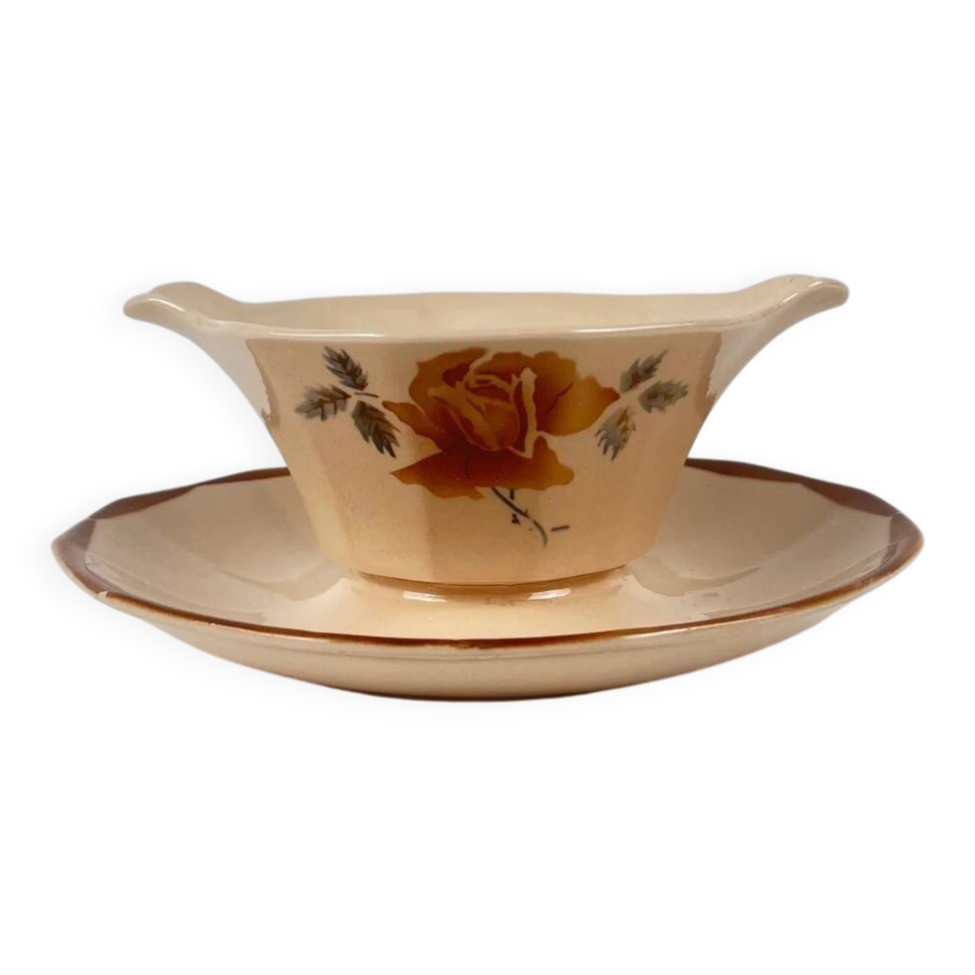 Digoin - Sarreguemines sauce boat, rose pattern, first half of the 20th century.