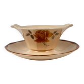 Digoin - Sarreguemines sauce boat, rose pattern, first half of the 20th century.