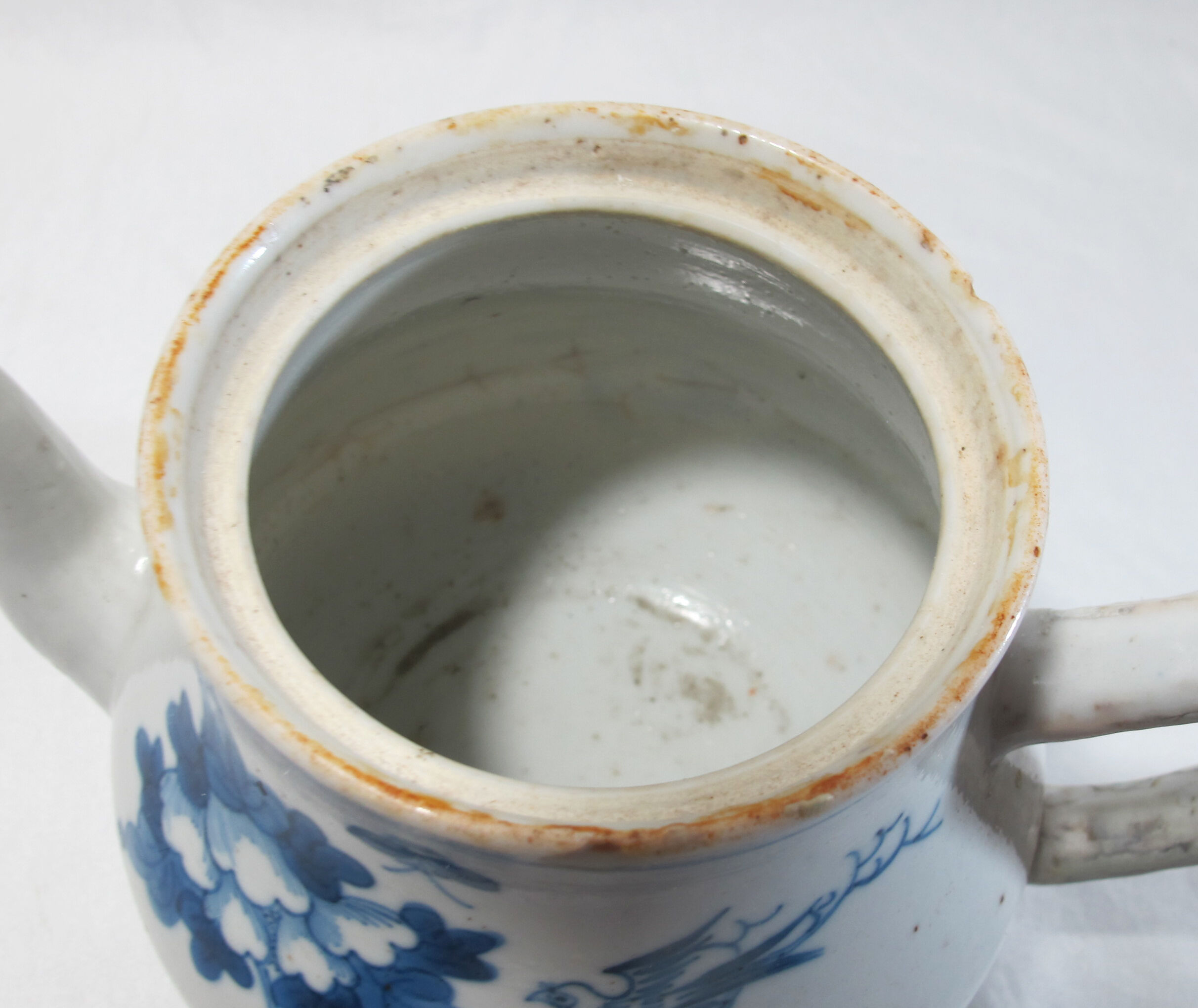 Ancient blue white teapot, China Qing Dynasty