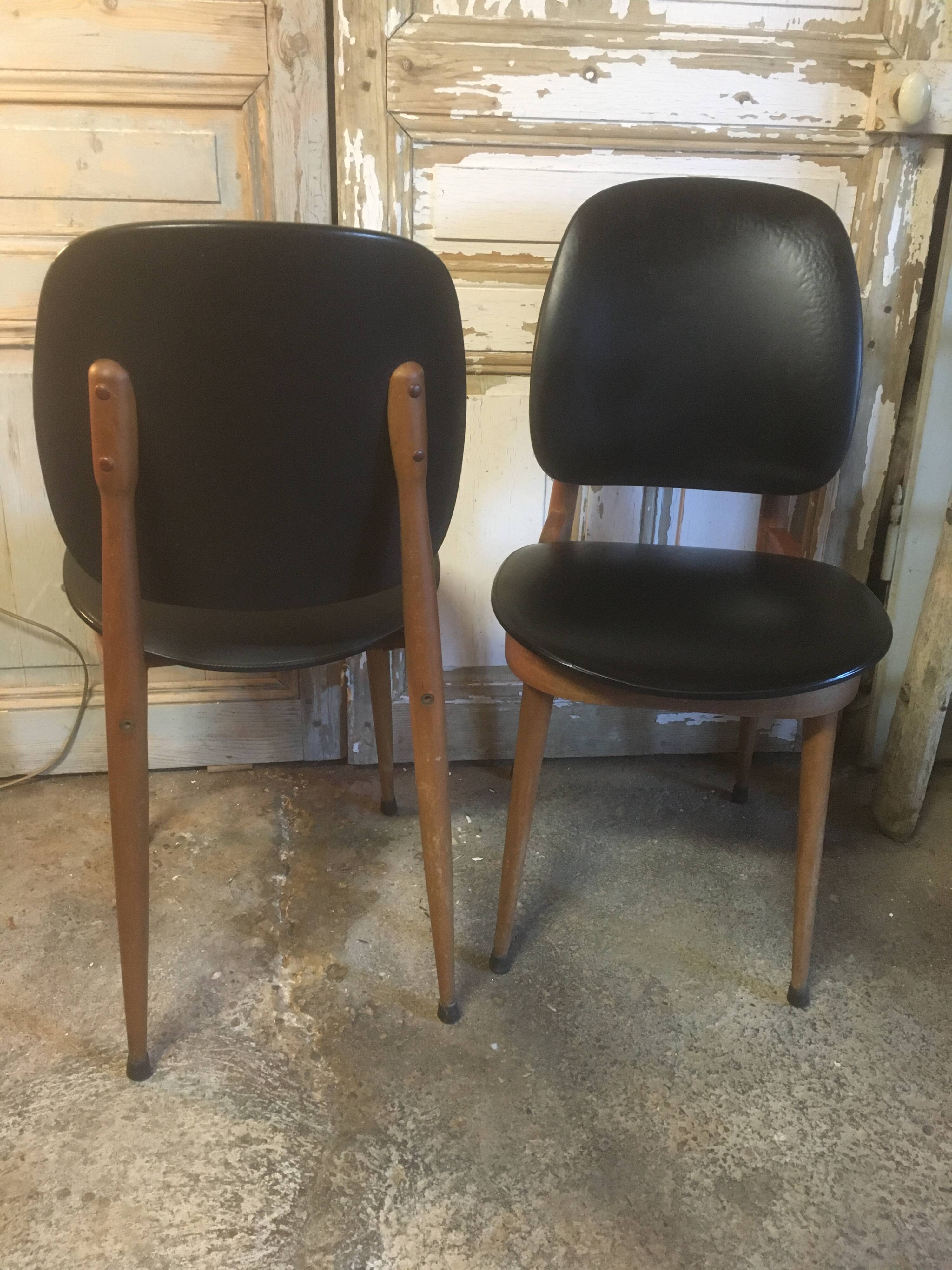 Pair of Pegase chairs by Baumann 1960