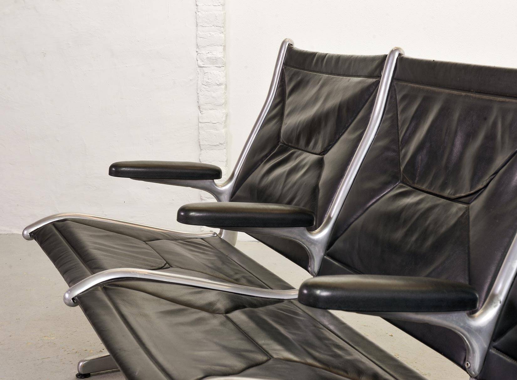 Charles Eames Black Leather 3-Seat Tandem Sling Airport Bench Herman Miller