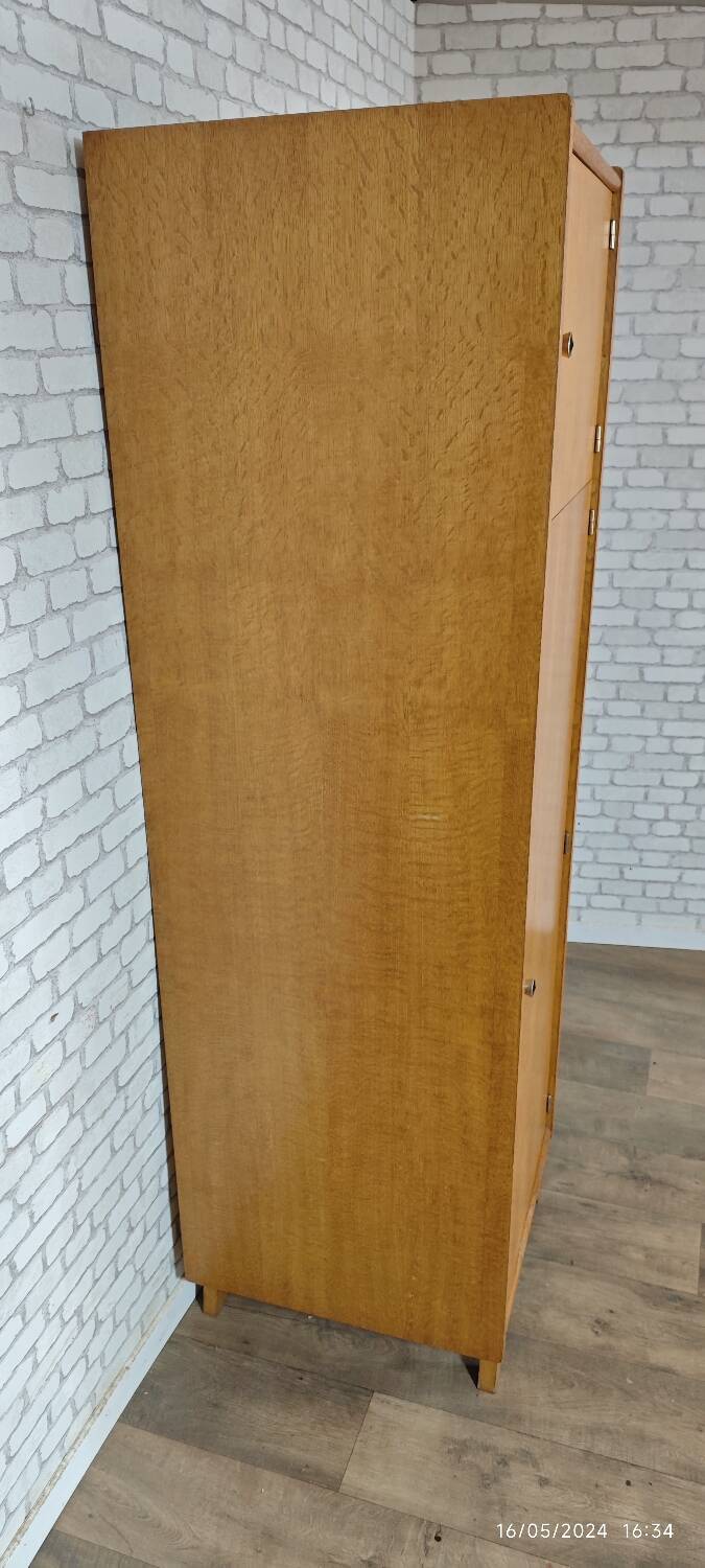 Vintage oak veneered wardrobe 1960