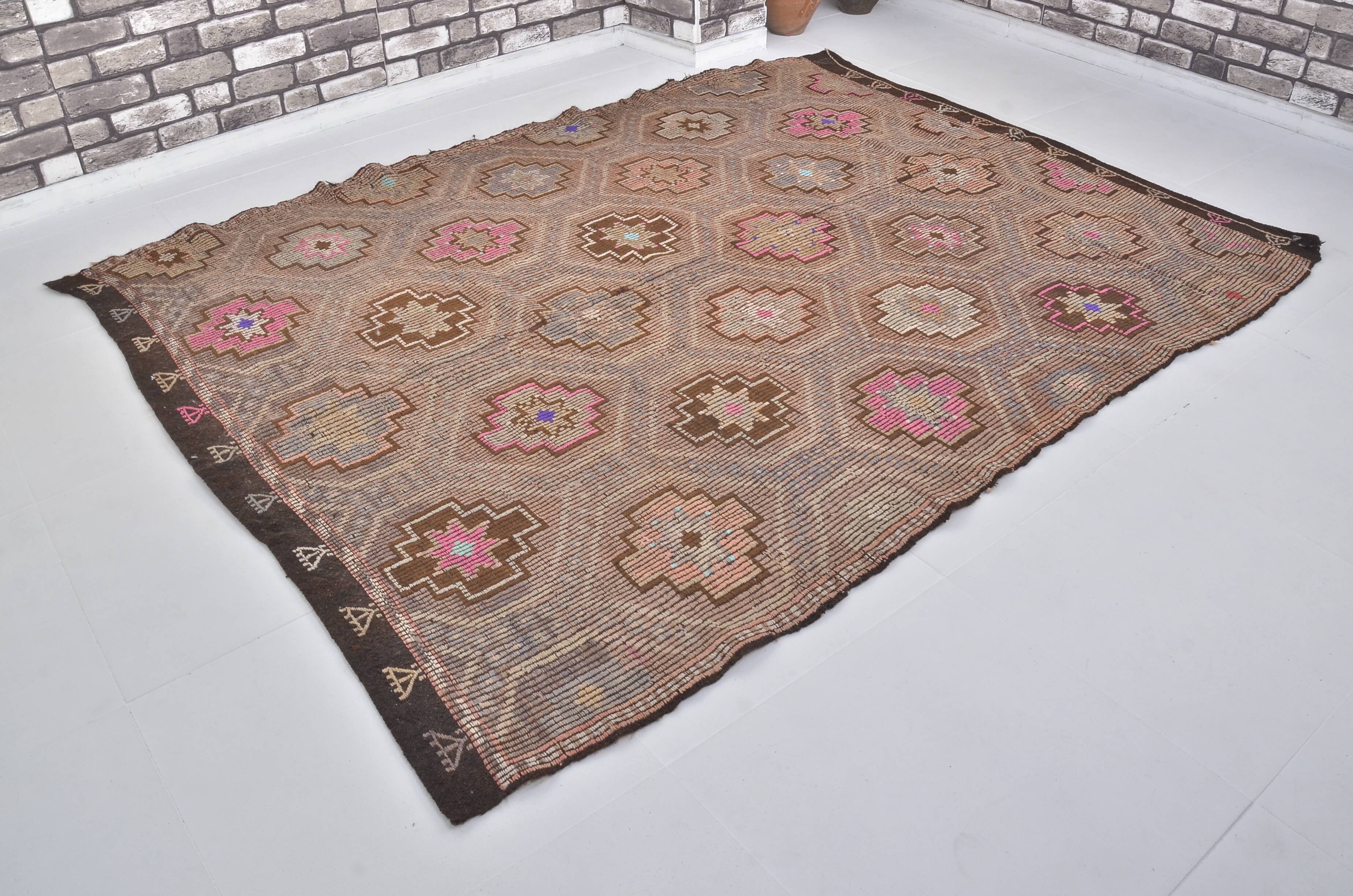 Vintage Handwoven Kilim Rug sku c22