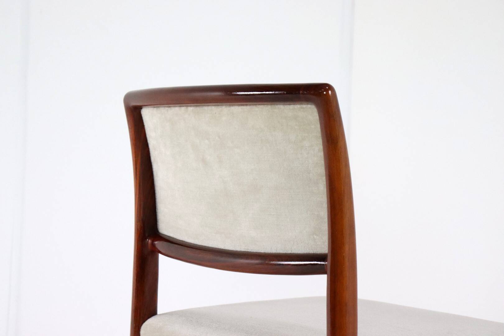 Set of 4 Niels O Möller model 80 chairs