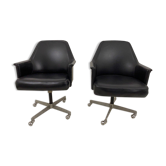 Pair of Carlo Pagani chairs for Arflex.