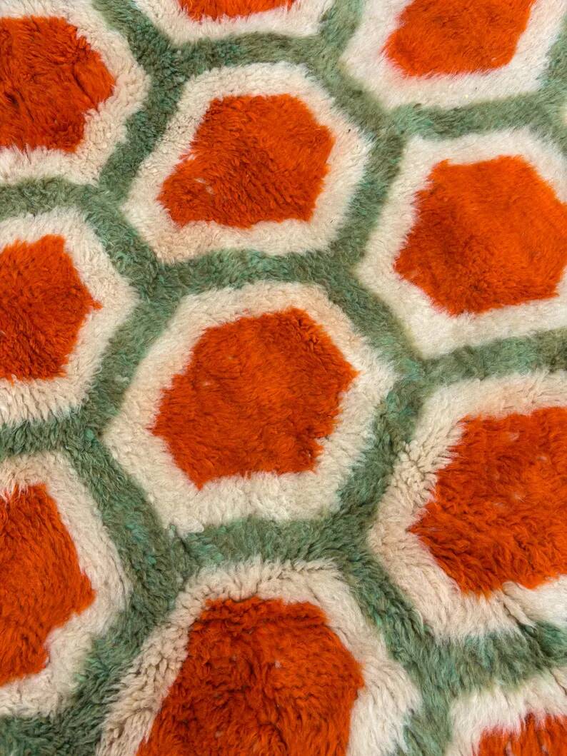 Vintage Moroccan Berber rug Beni M'rirt retro decoration
