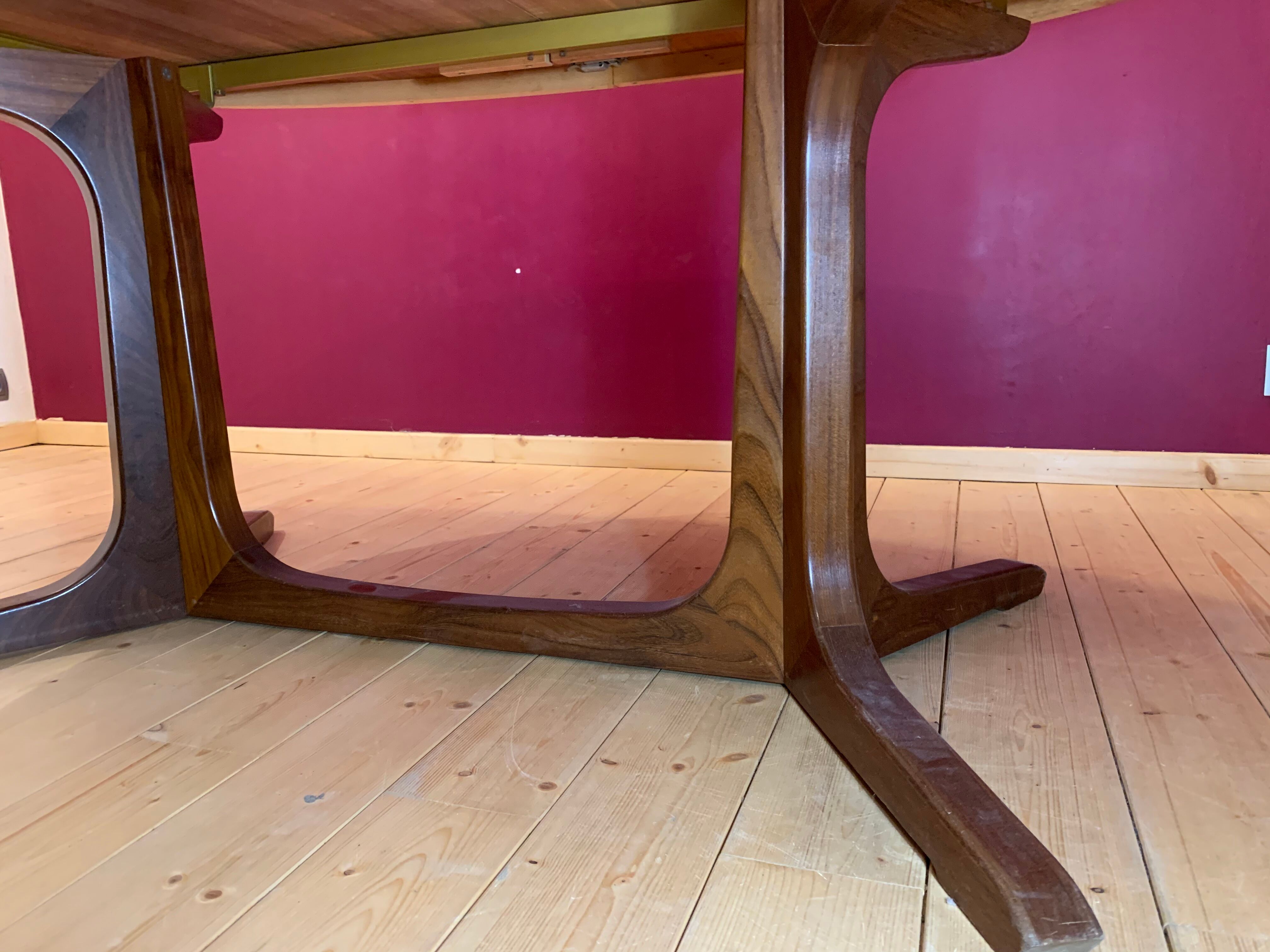 Rosewood dining table has 2 lengths Baumann Scandinavian style M-belfabrik