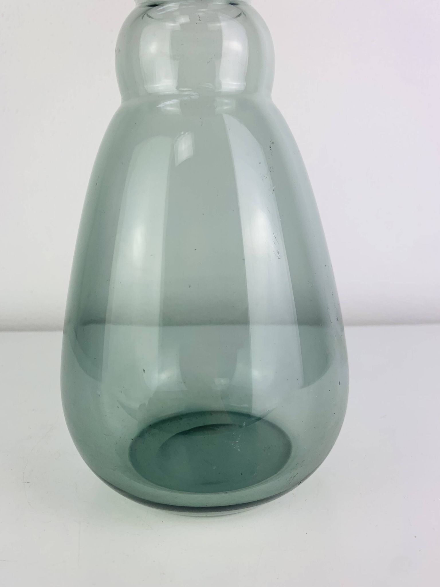 Pair of Daum Nancy carafes, Art Deco