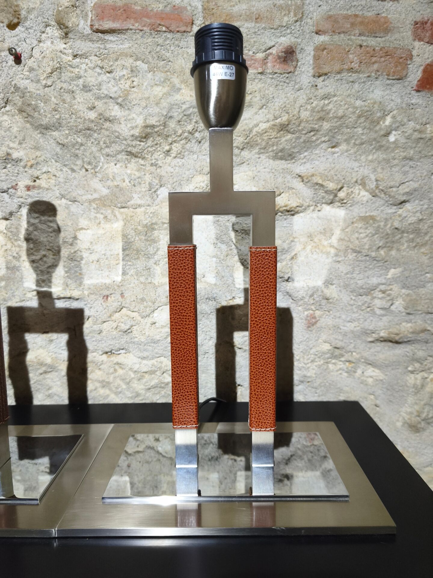 Paire de lampes de luxe bover modèle ema - cuir & laiton nickelé
