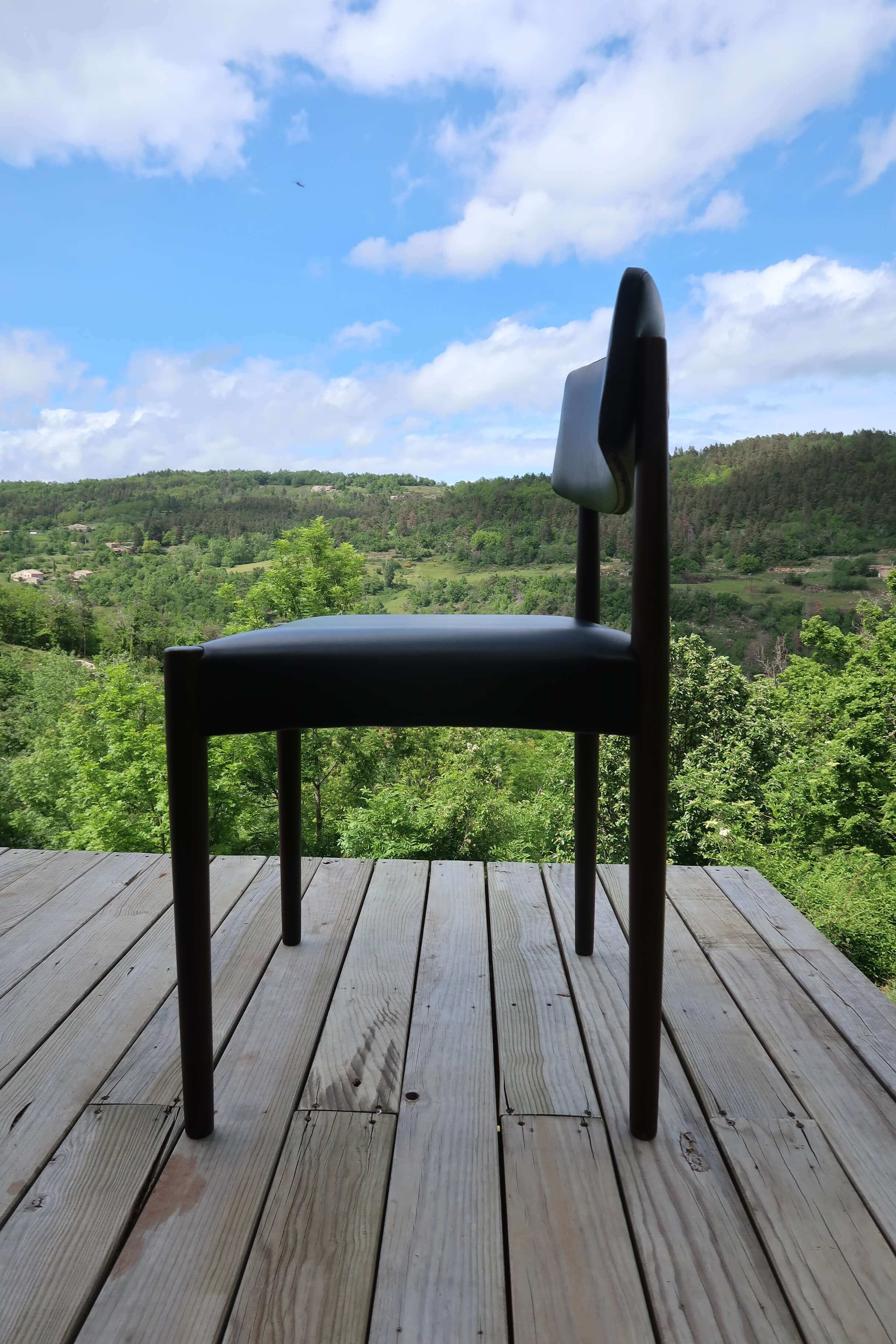 Lot of 4 chairs