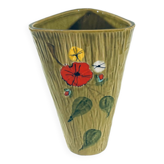Slip vase floral motifs