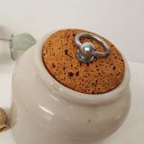 Sandstone pot with lid