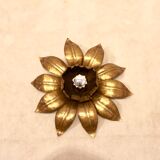 Brass flower ceiling light