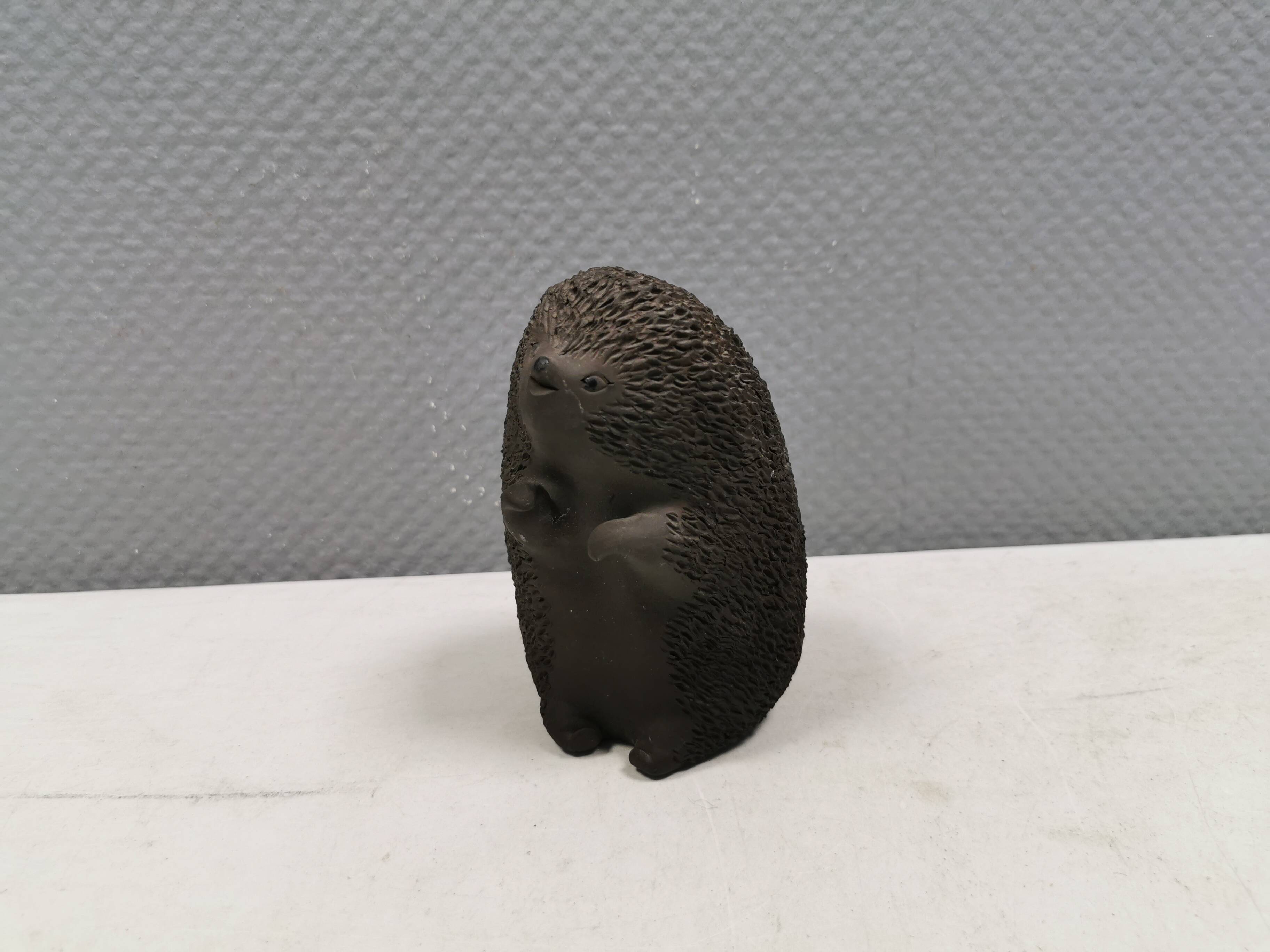 Ceramic hedgehog designed by Ellen Karlsen for HAK Denmark in the 1970s