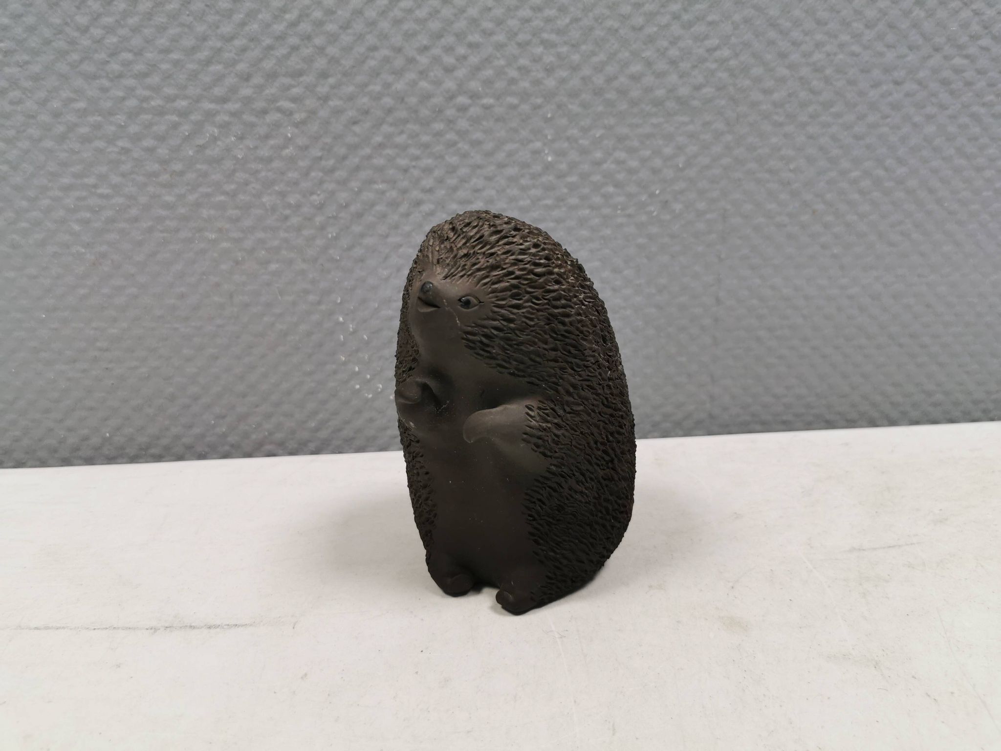 Ceramic hedgehog designed by Ellen Karlsen for HAK Denmark in the 1970s