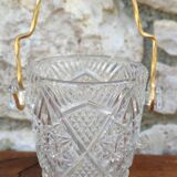 Ice bucket