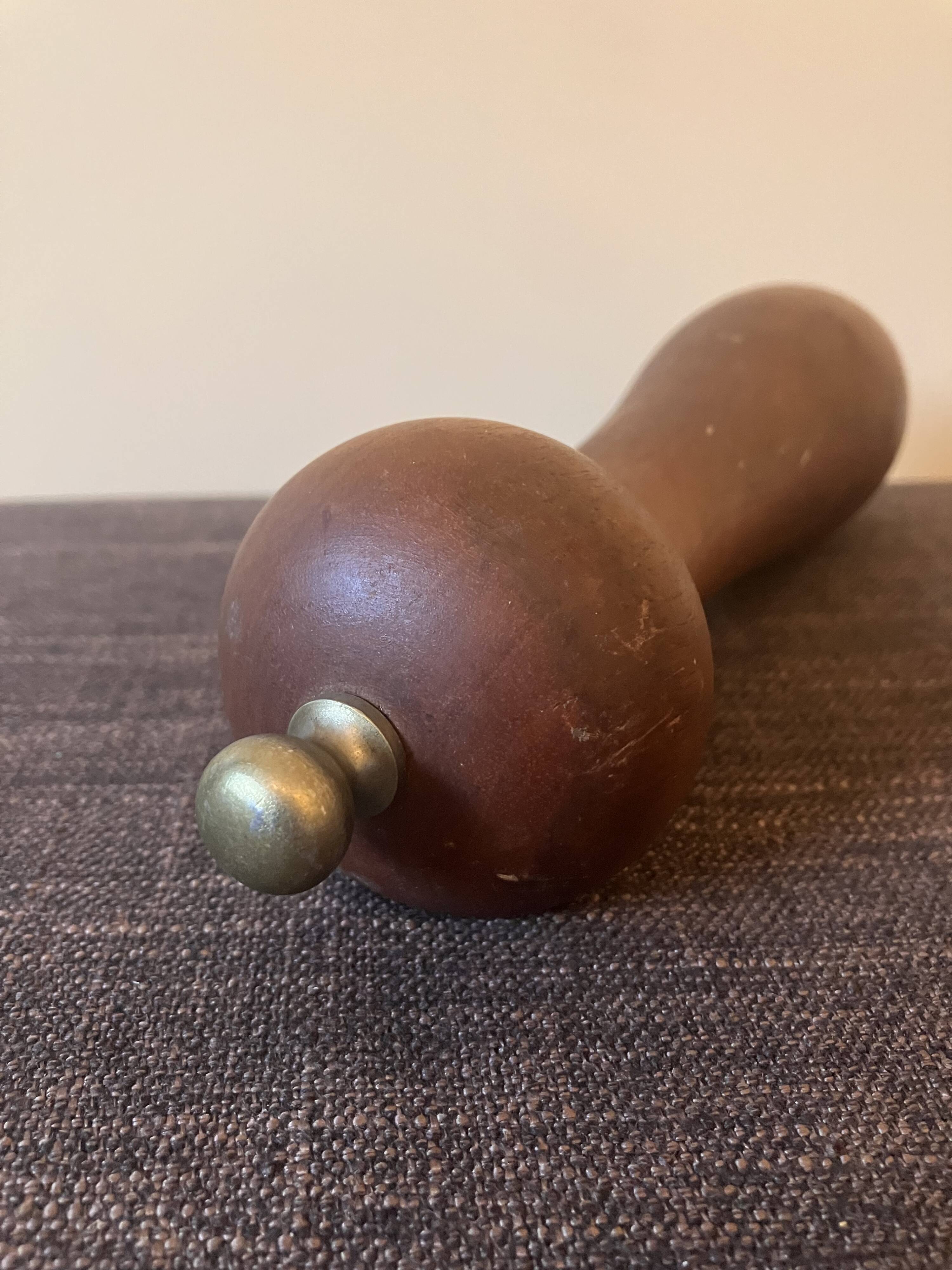 Borel Vintage Walnut Wood Pepper Mill
