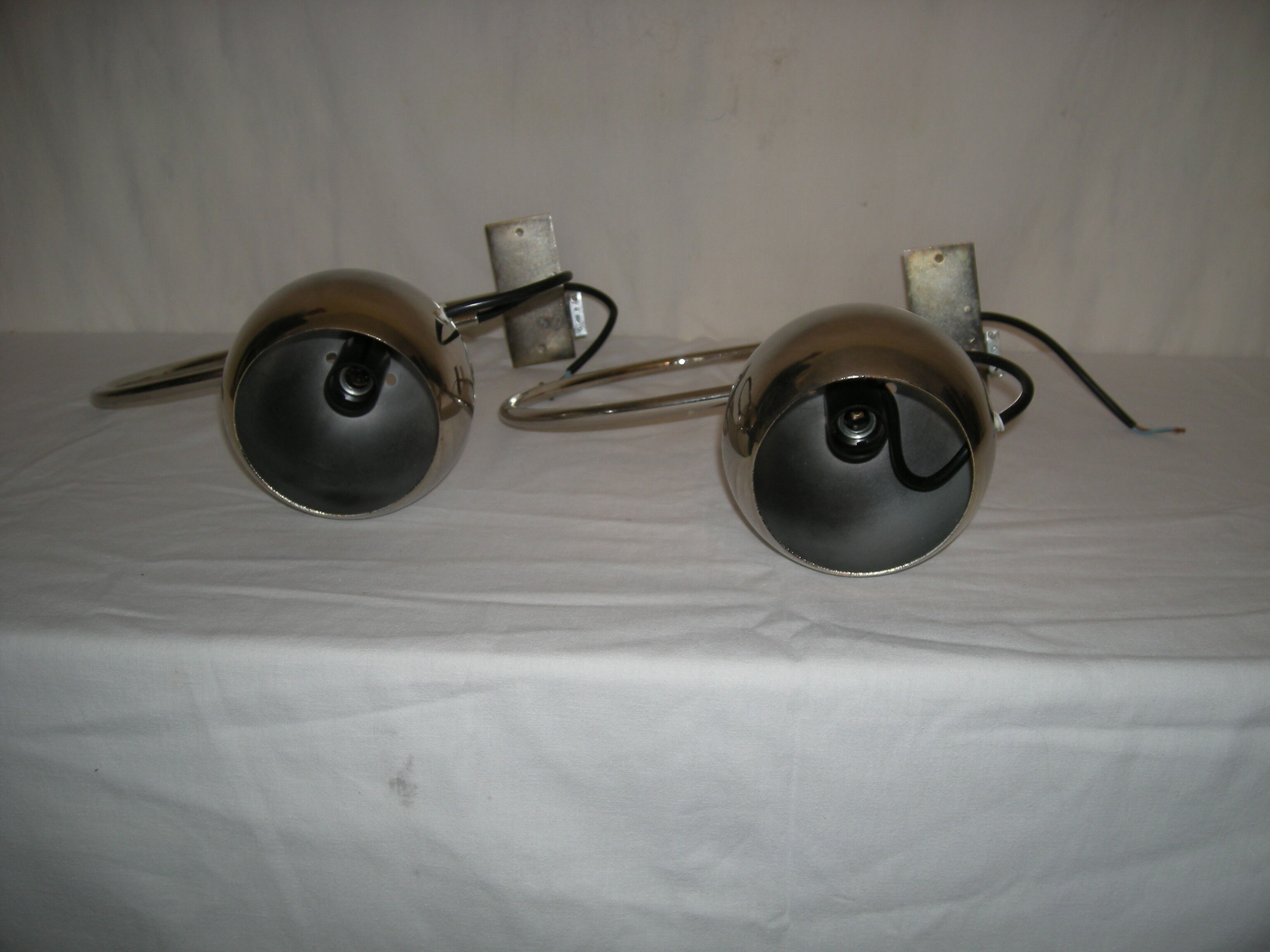 Paire d' appliques eye ball arco des années 70