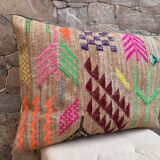 Handmade Moroccan Kilim cushion cover: Bohemian decorative cushion