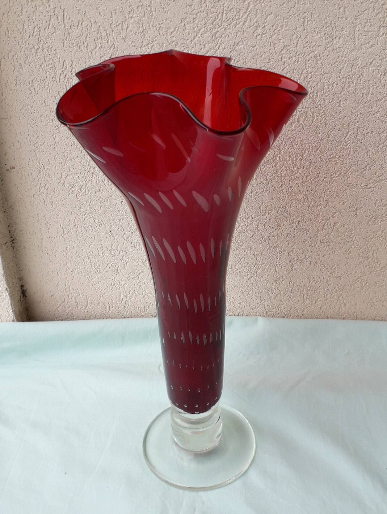 Red glass vase