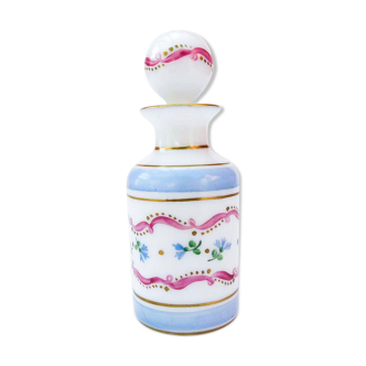 Bottle with floral decoration and antique gold edging