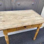 Farm table in natural wood fir 1900 brewery
