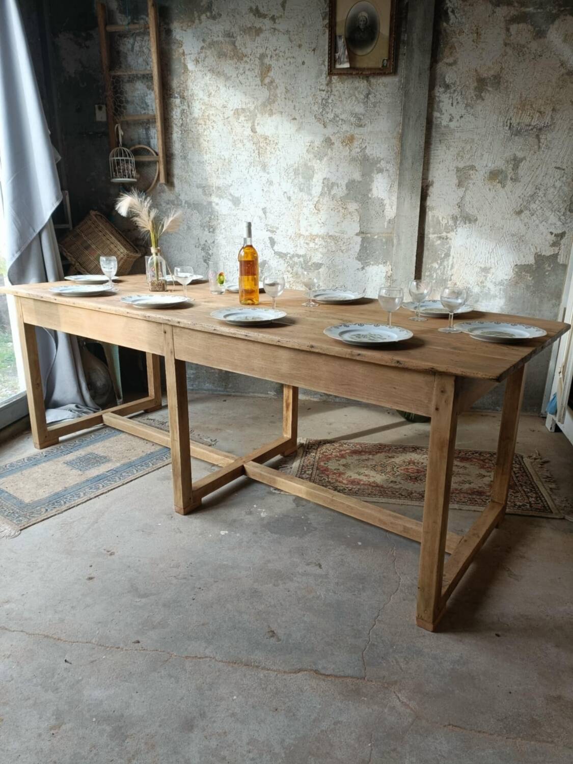 Farmhouse table