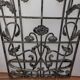 Grille en fonte art déco
