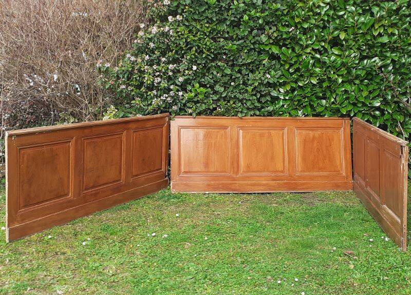 Low wall panelling 8.65m panelled with mouldings wainscoting skirting.