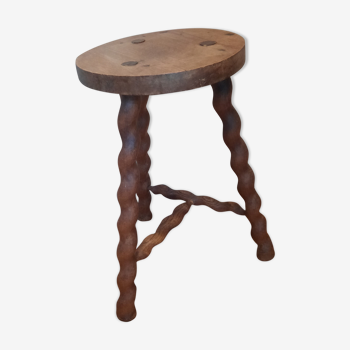 Tabouret brutaliste en bois tourné