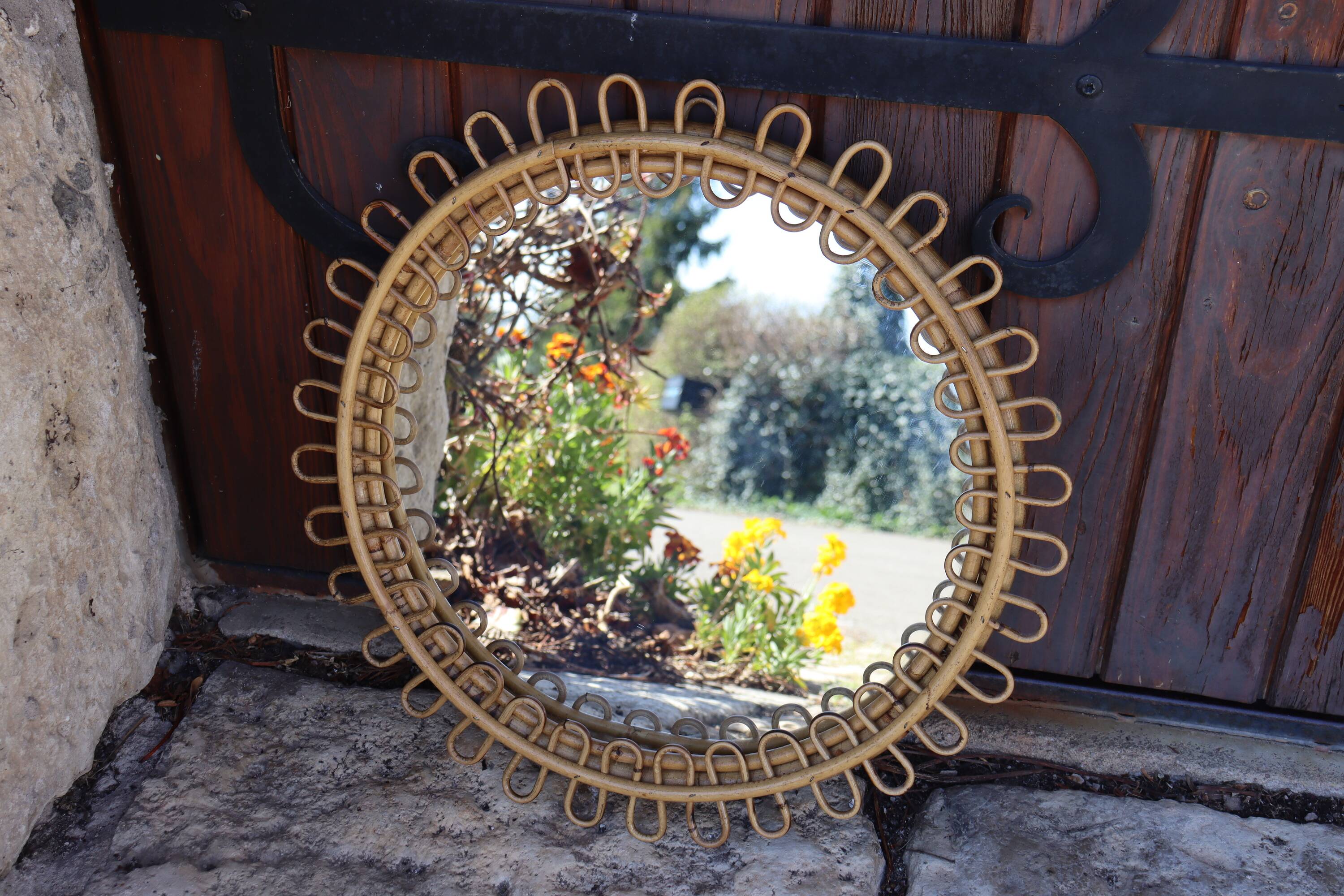 Round rattan mirror attributed to Franco Albini 1950