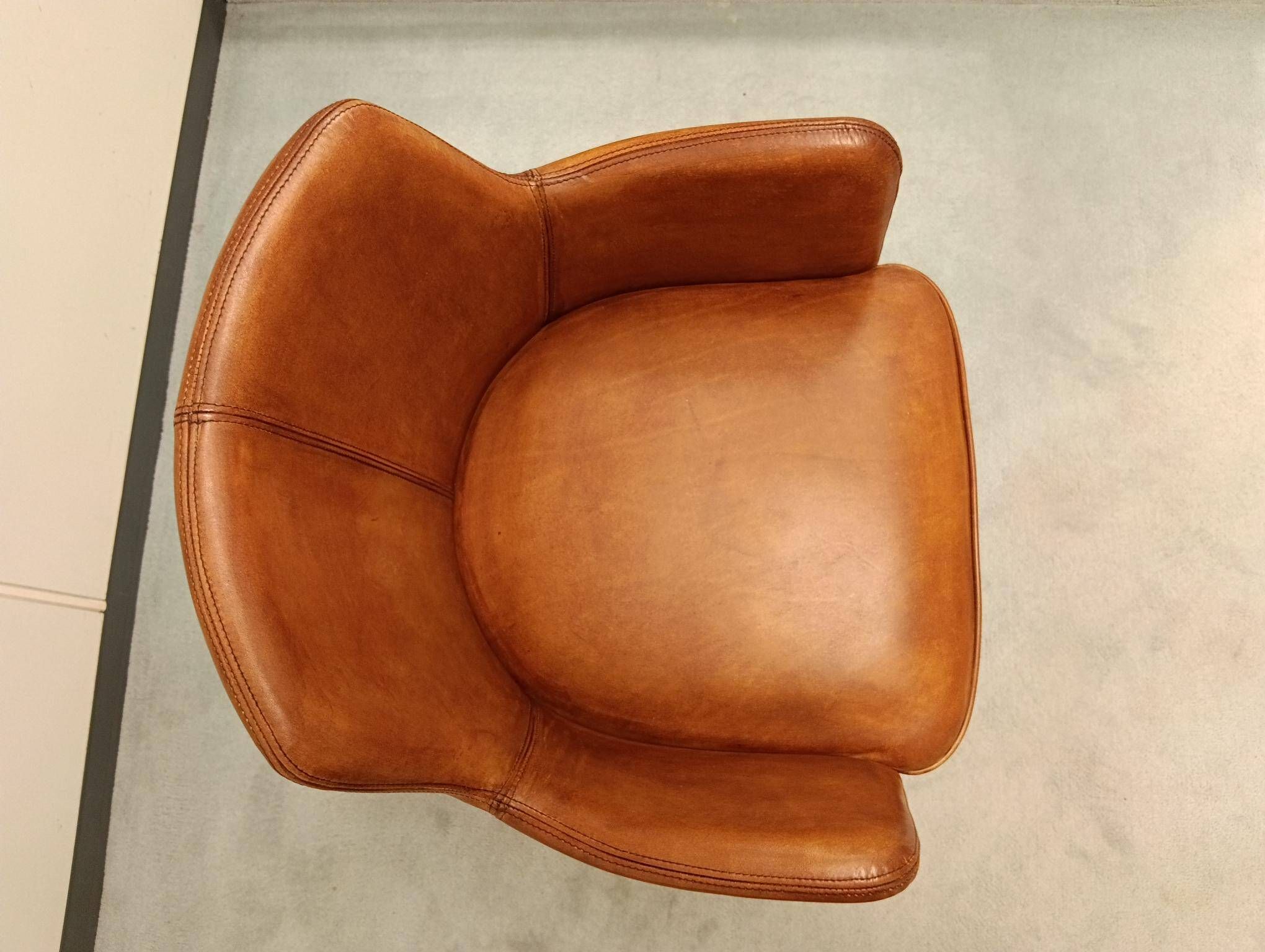 Leather chair from Maison Saulaie