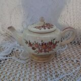 Théière ancienne signée 