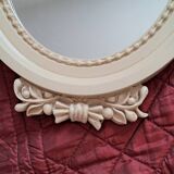 Miroir en bakélite beige