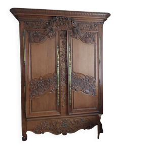 Armoire normande ancienne