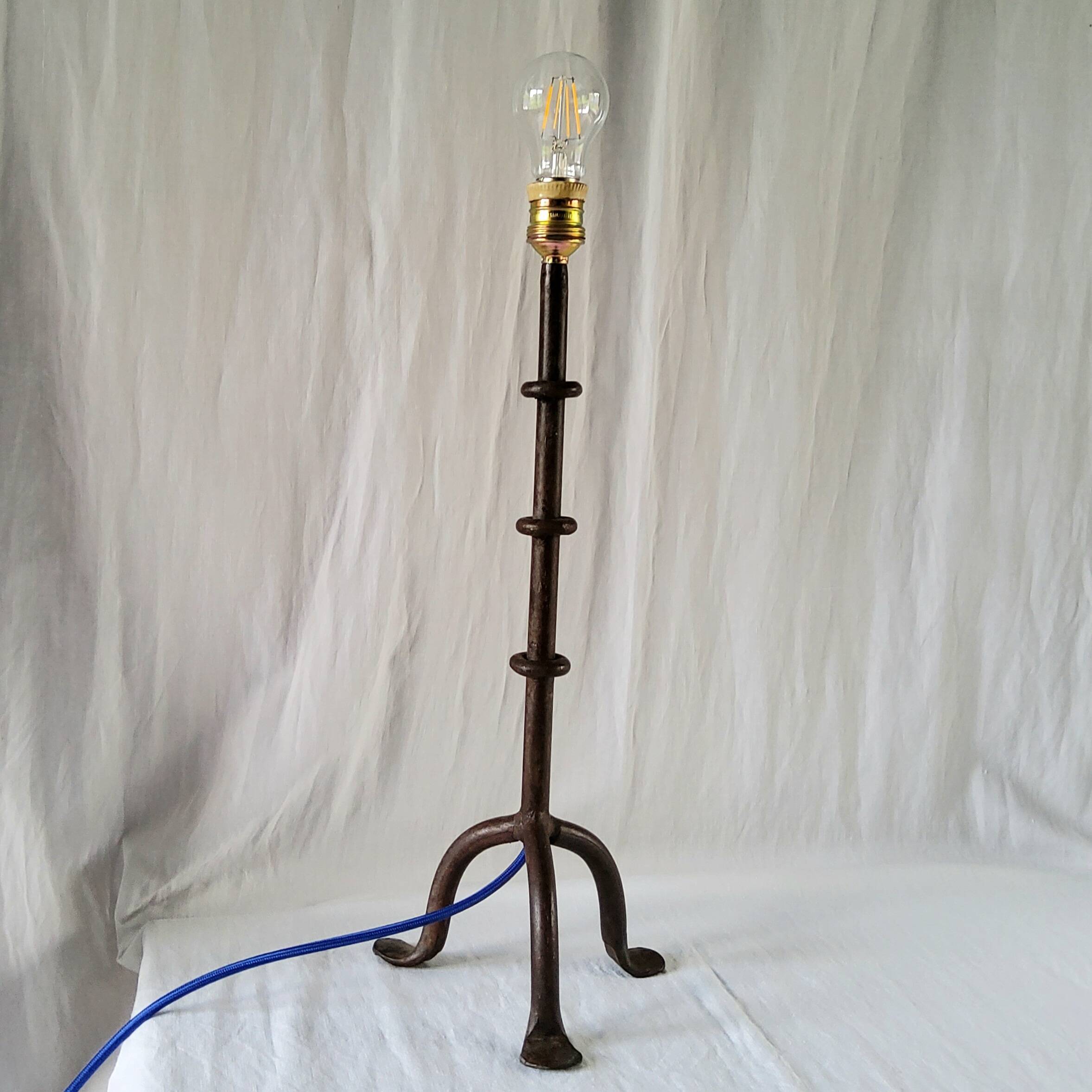 Brutalist lamp