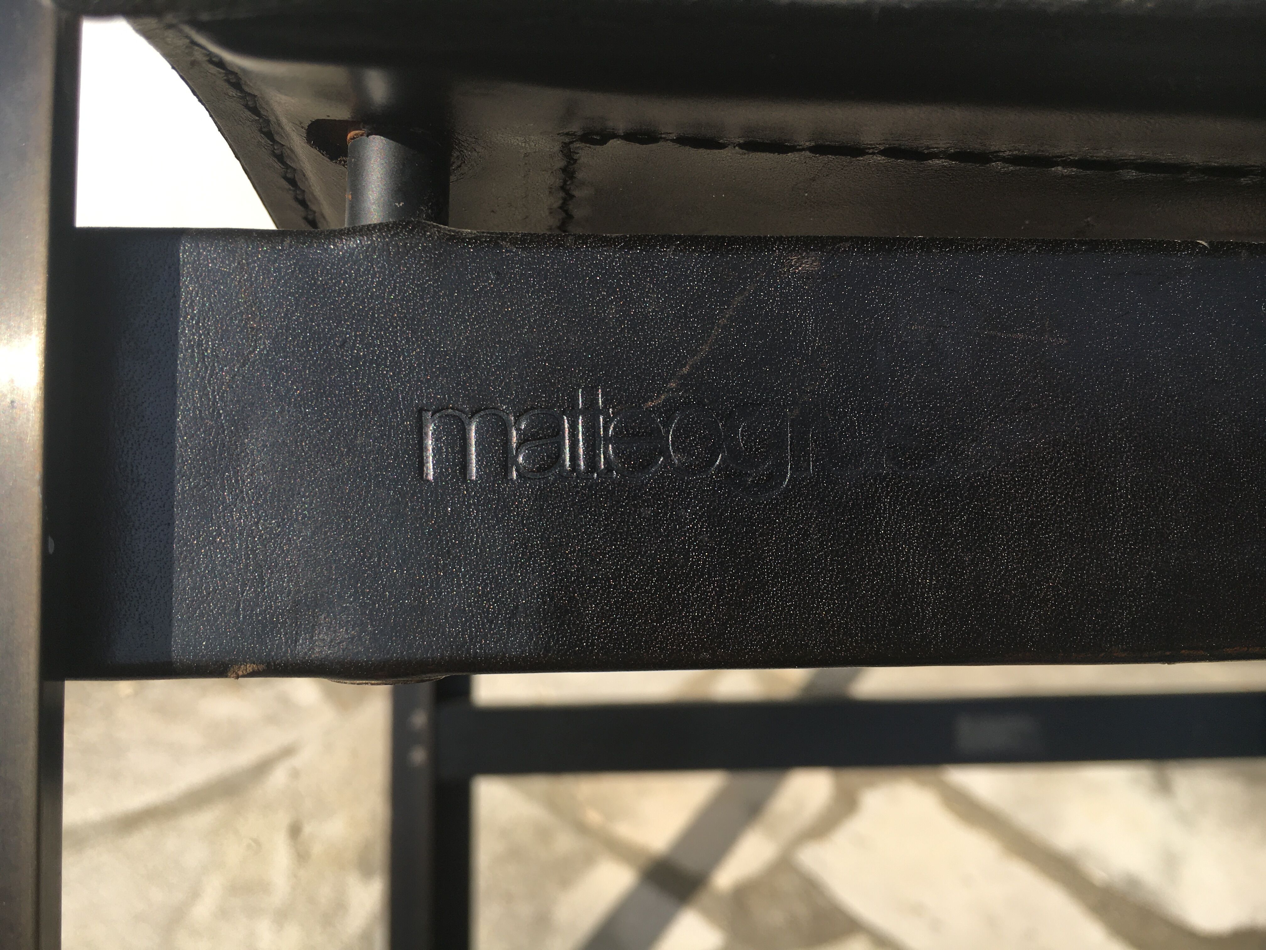 Pair of leather and metal chairs 70s