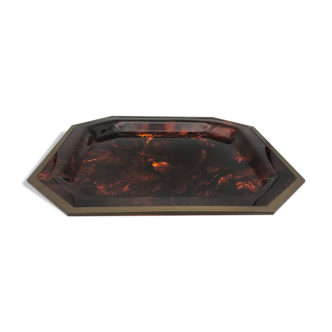 Tray in lucite imitation tortoiseshell and hexagonal brass strap