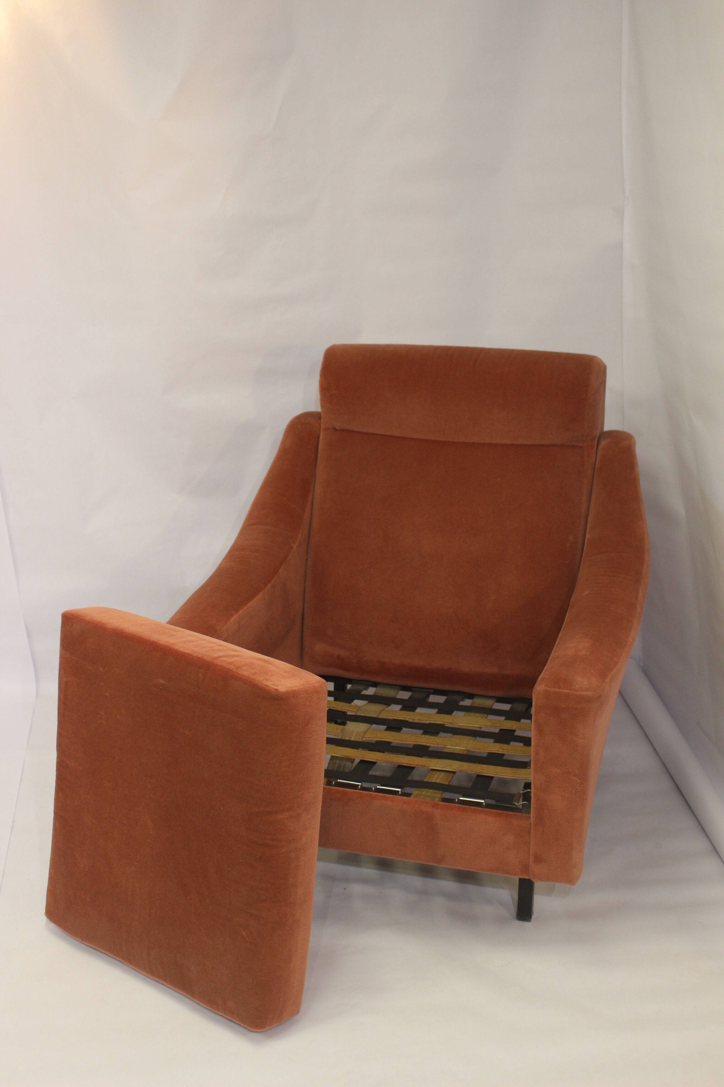 Paire de fauteuils cube en velours style Italien années 70